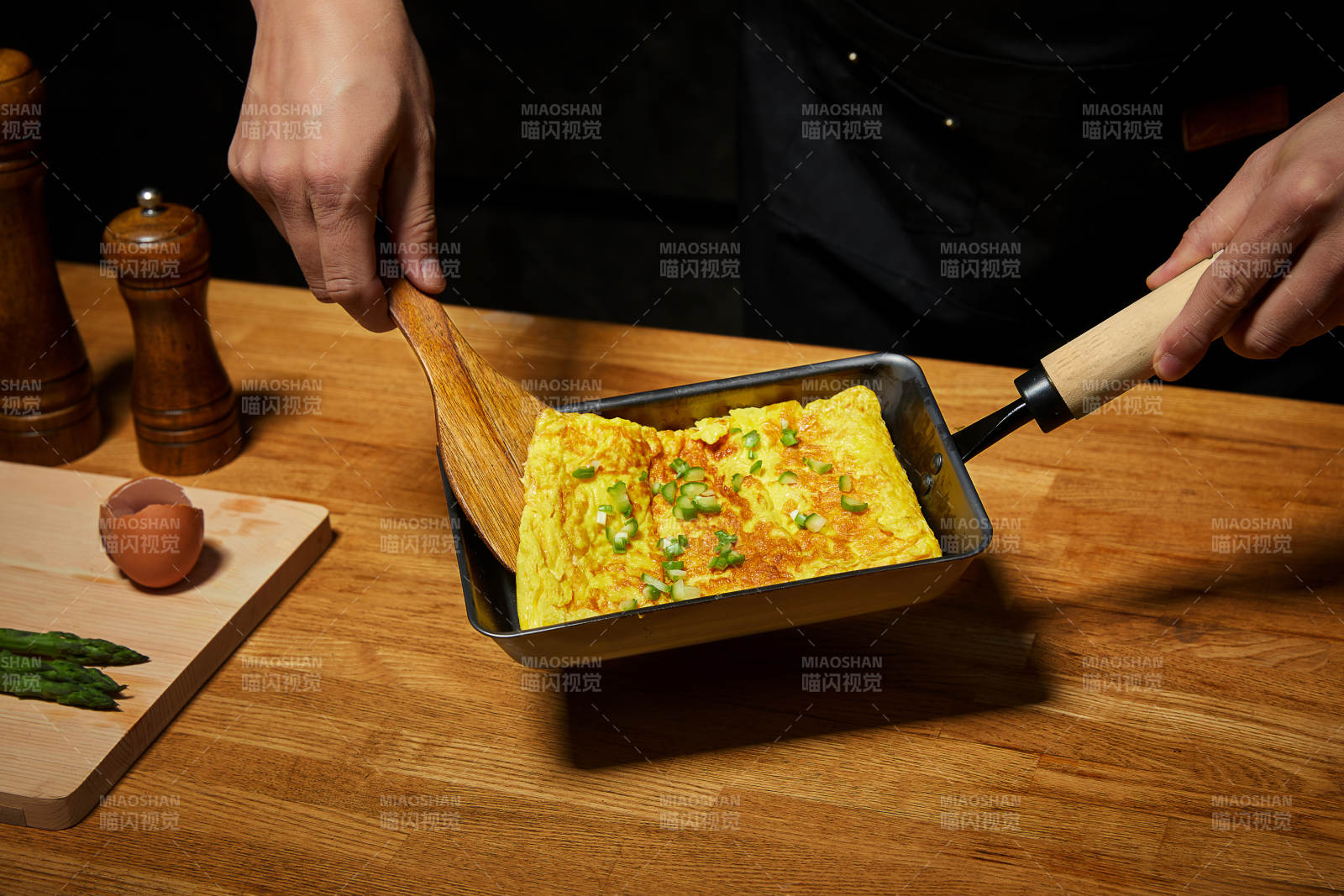 煎蛋出鍋 美味呈現