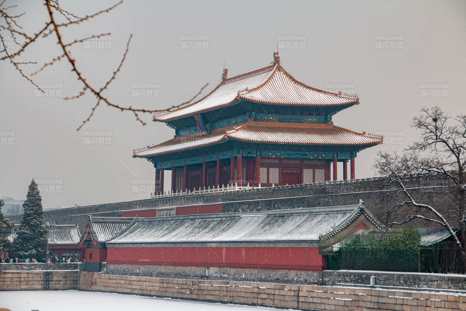 雪后故宮角樓美景