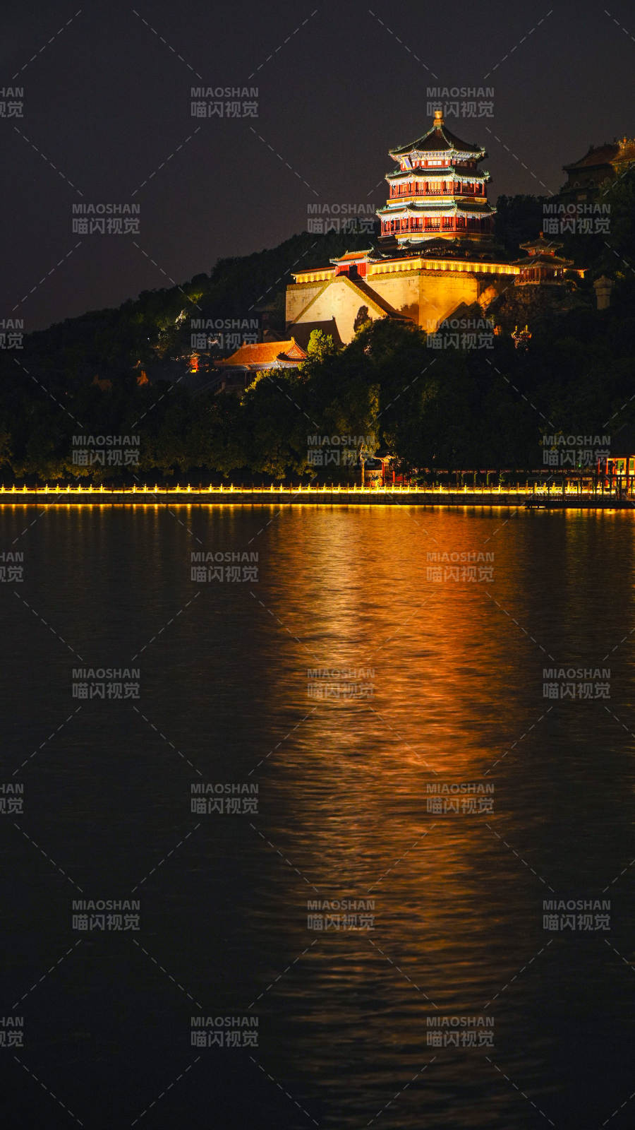 夜景中的頤和園