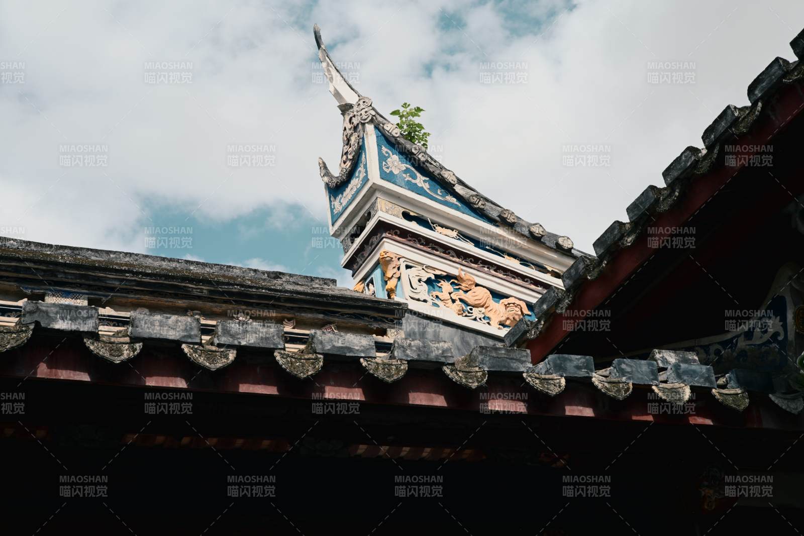 古建筑飛檐翹角細節圖