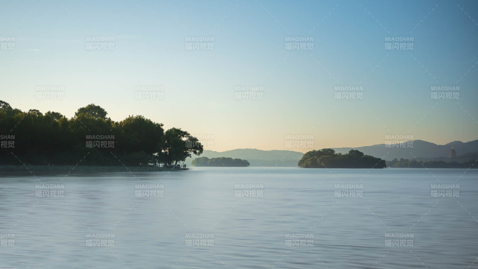西湖畔晨光 靜謐島嶼