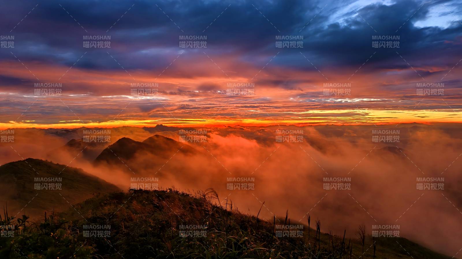 黃連盂云海日出 山巔霞光