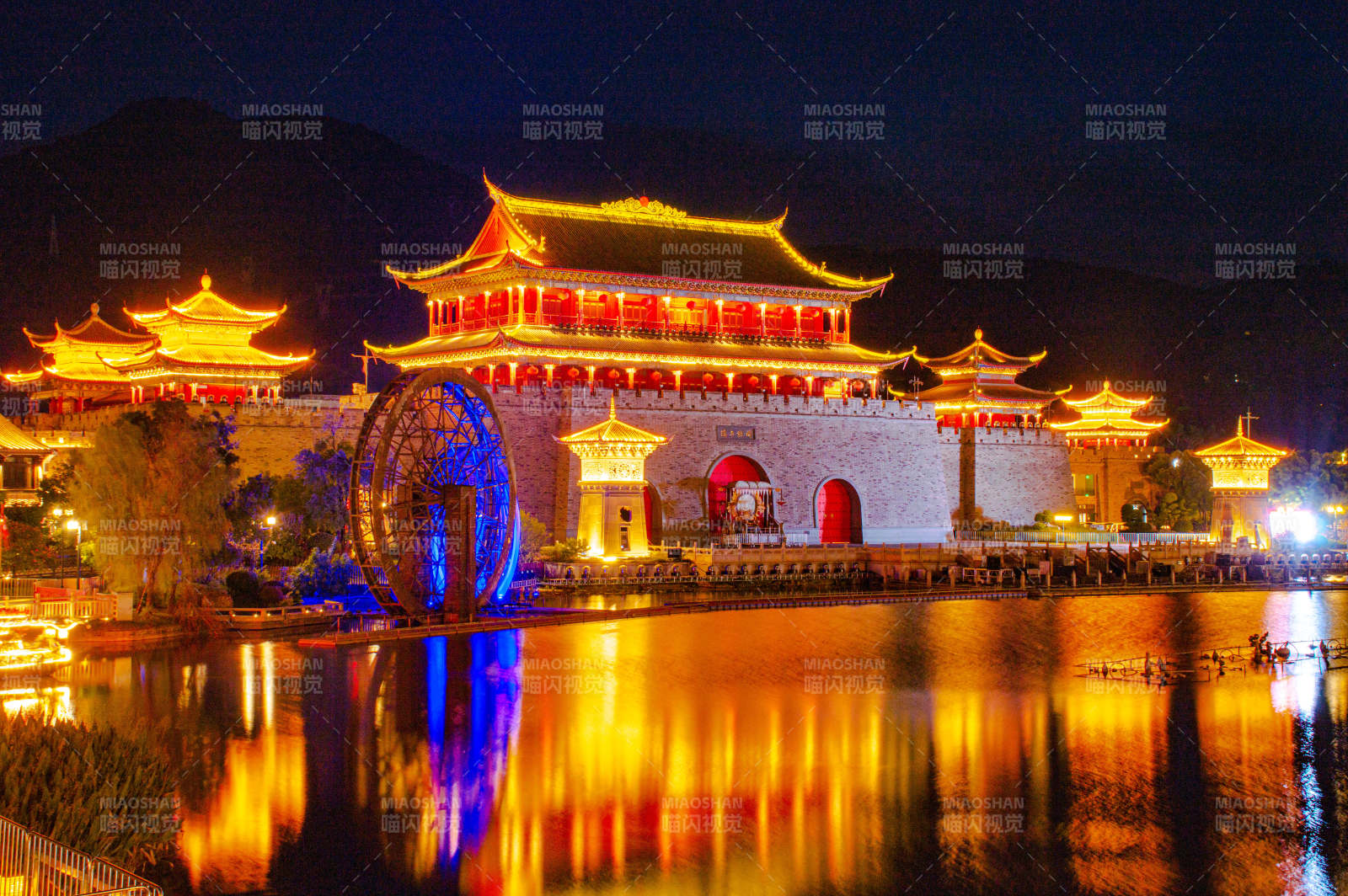 閩越水鎮(zhèn)夜景