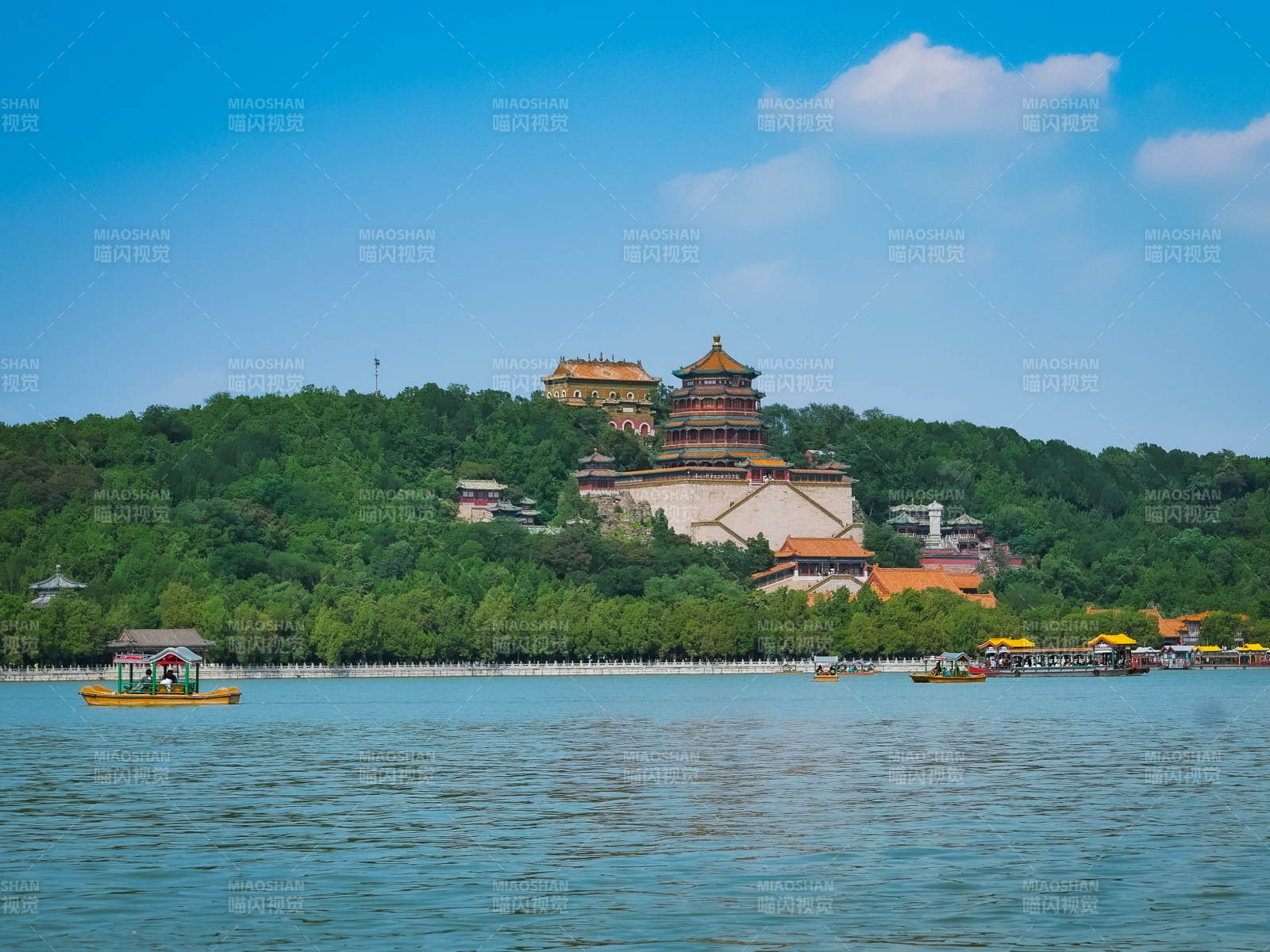 頤和園湖畔風光