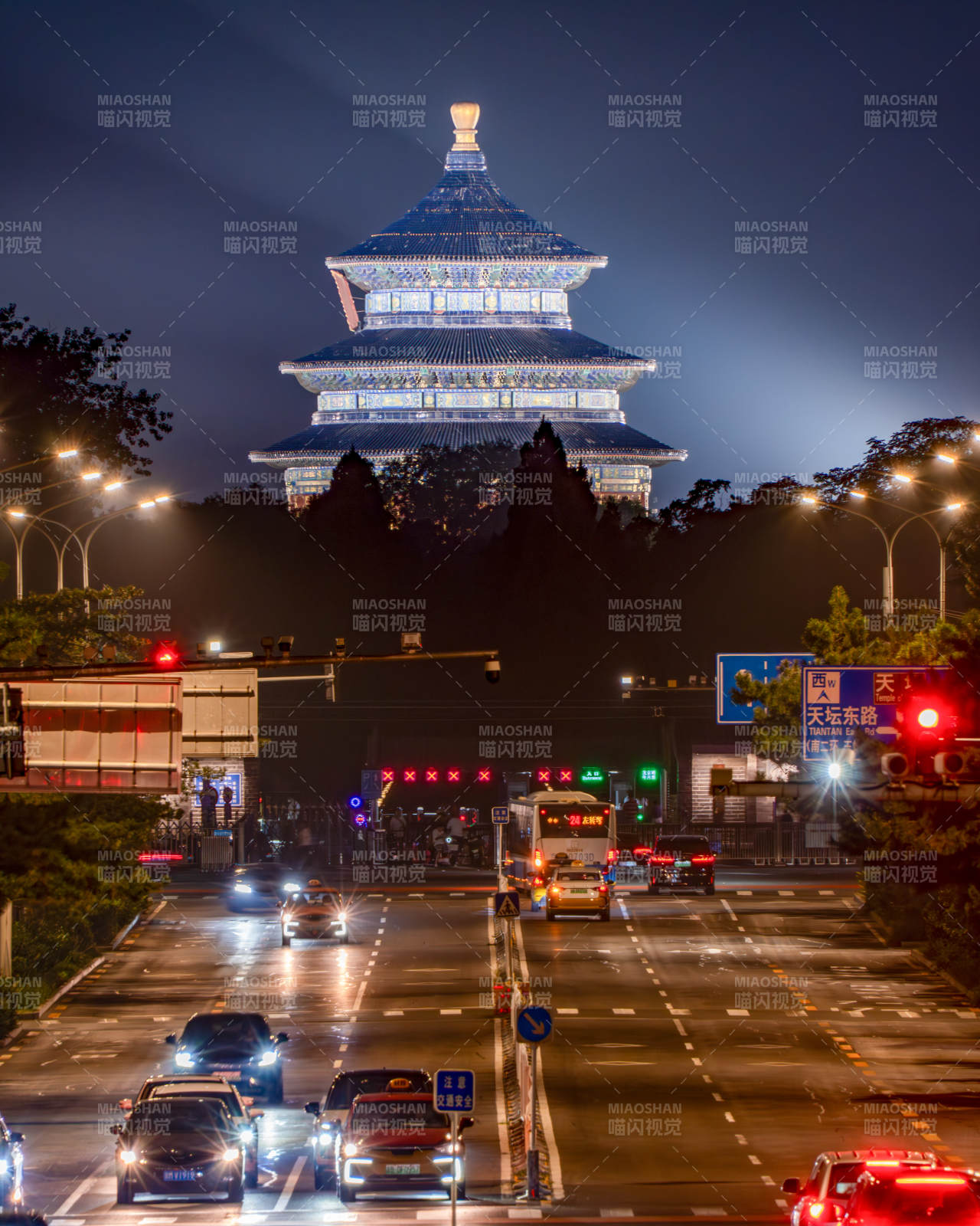 夜幕下的天壇祈年殿
