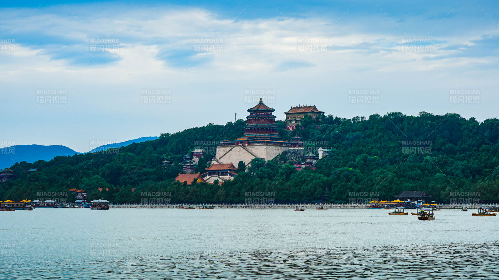 頤和園湖畔風光