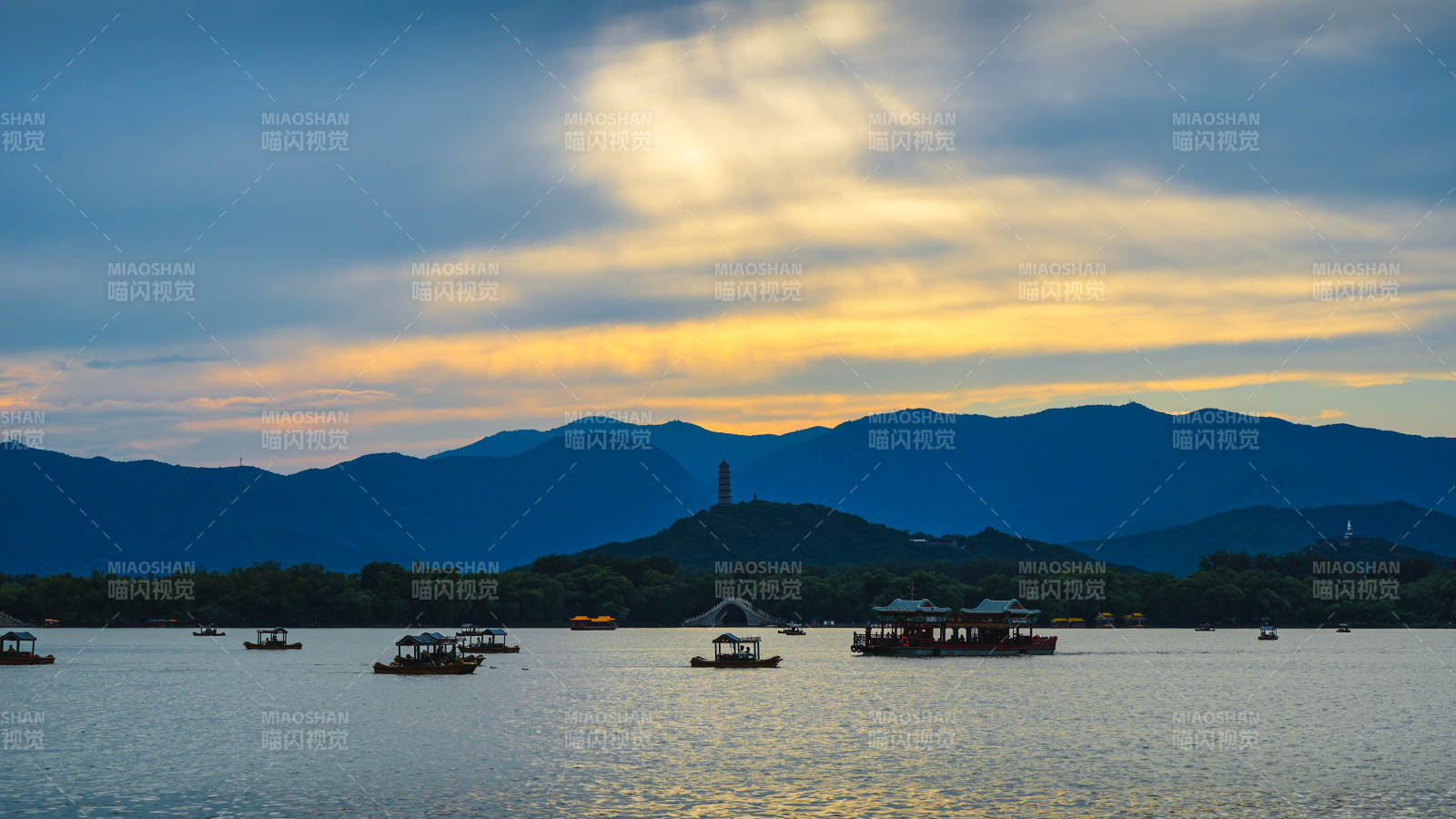 西湖日落 山水相映