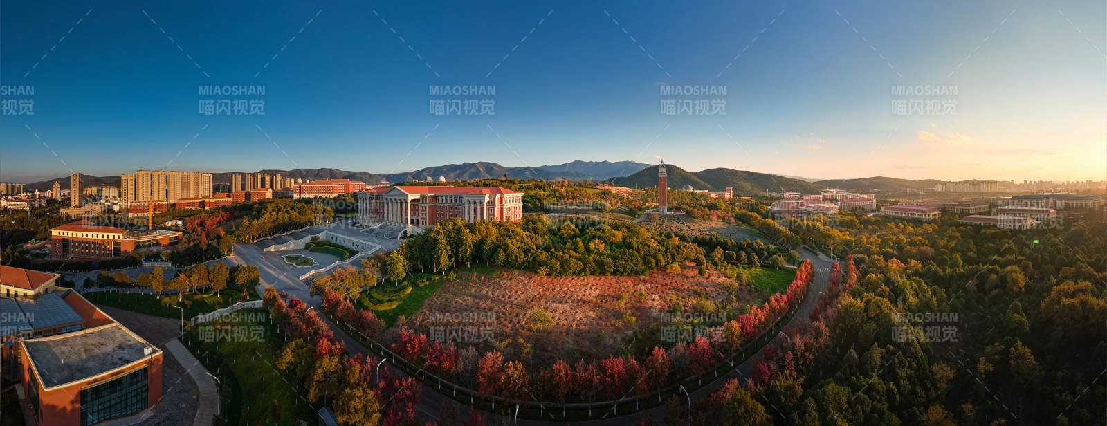 云南大學校園秋景 寧靜美麗