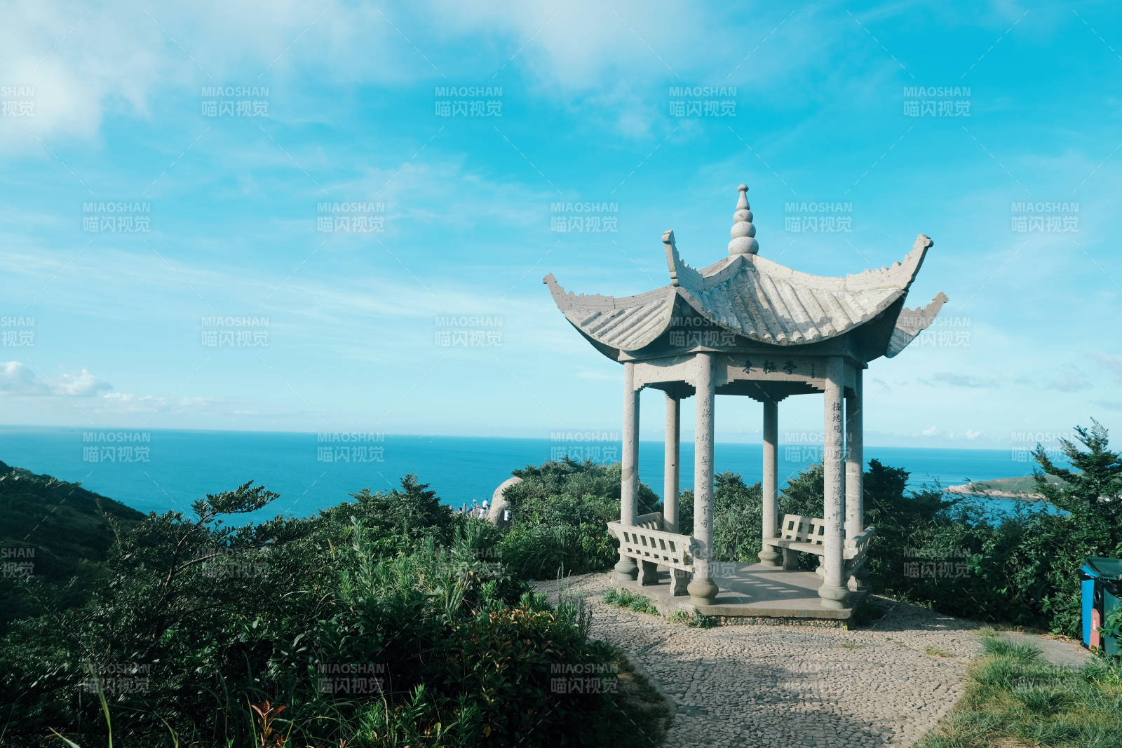 東極海邊古亭 靜謐風光