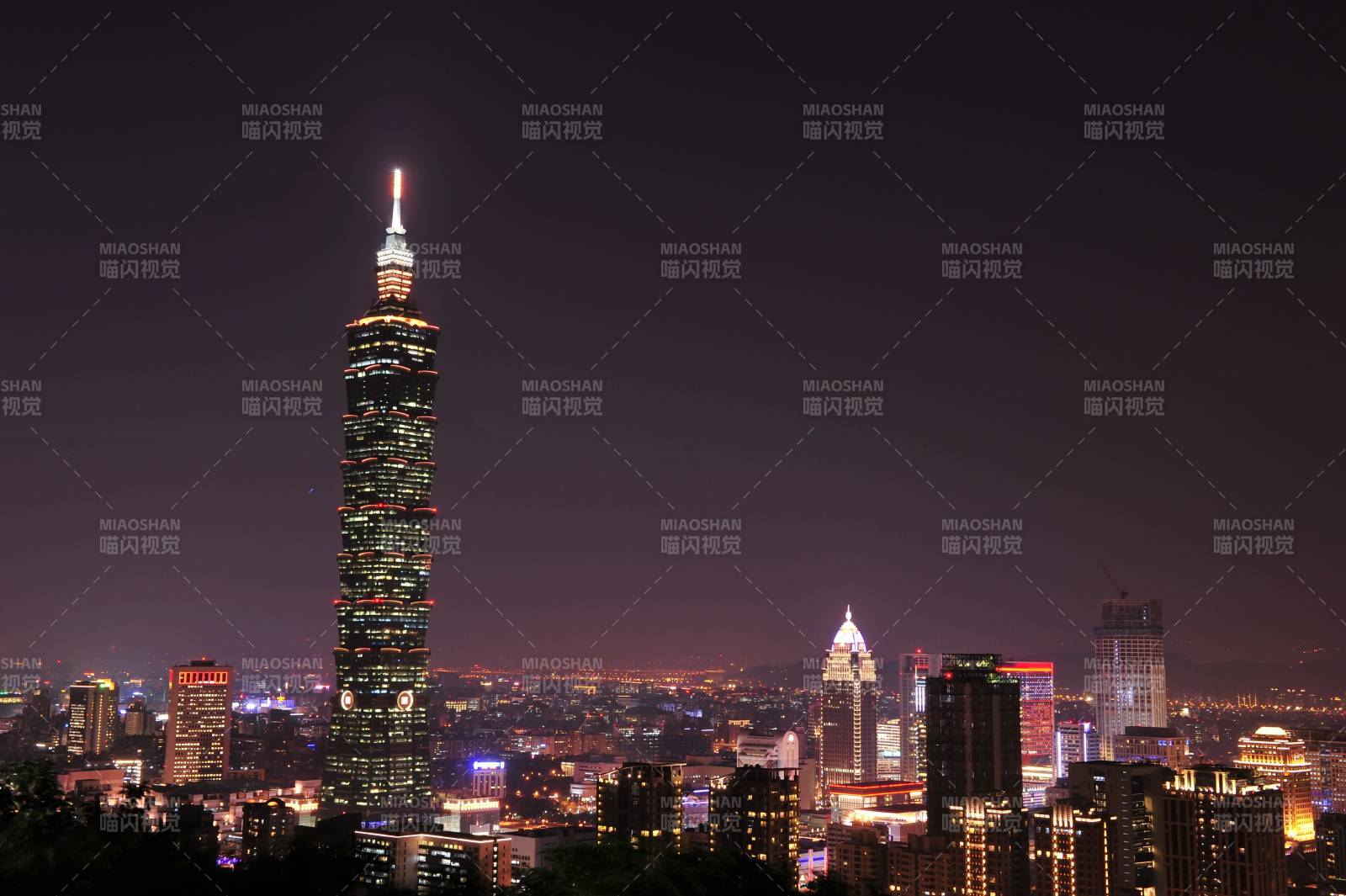 臺(tái)北夜景 高樓璀璨燈火