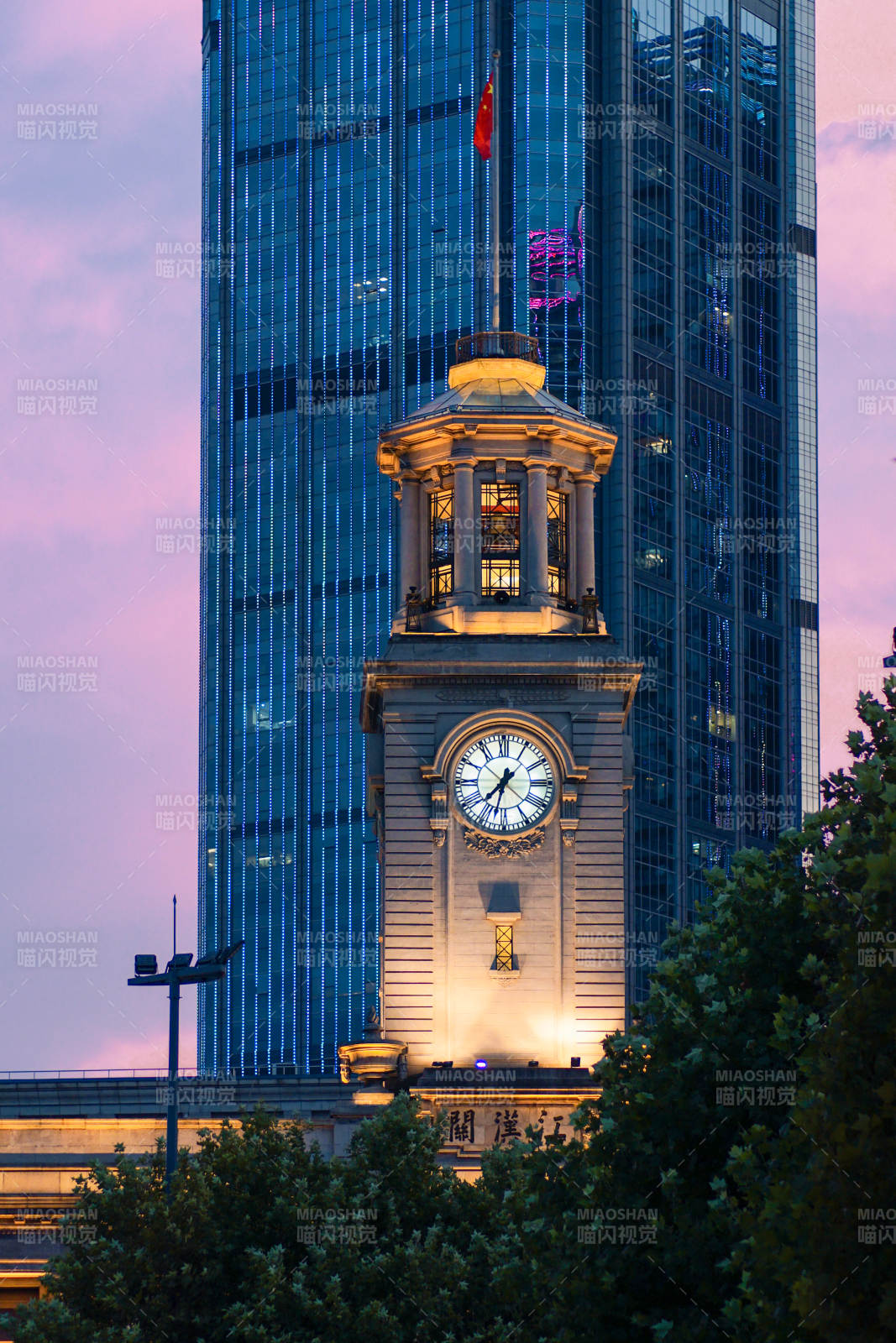 江漢關鐘樓夜景武漢關
