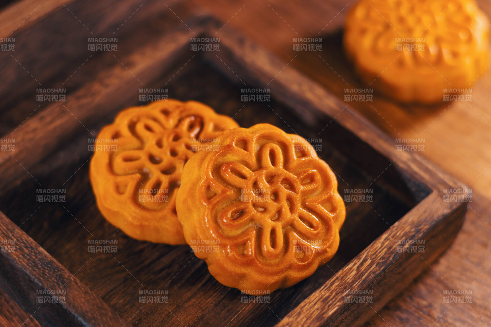 金黃月餅 花紋精美