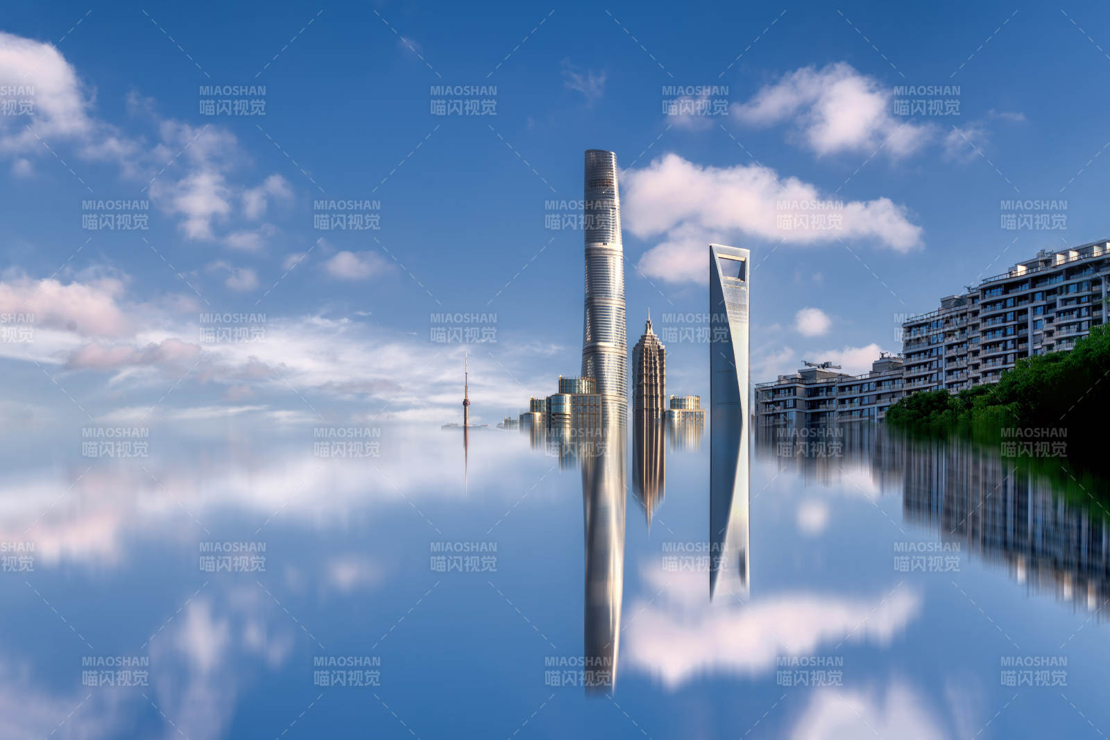 上海城市倒影天際線