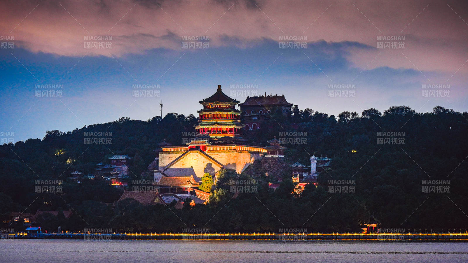 夜色中的頤和園 佛香閣