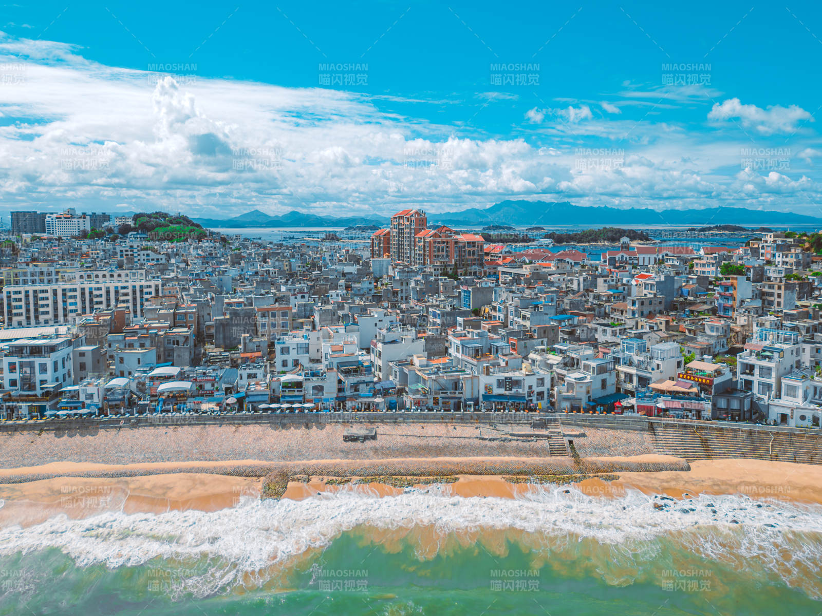 海濱城市風光