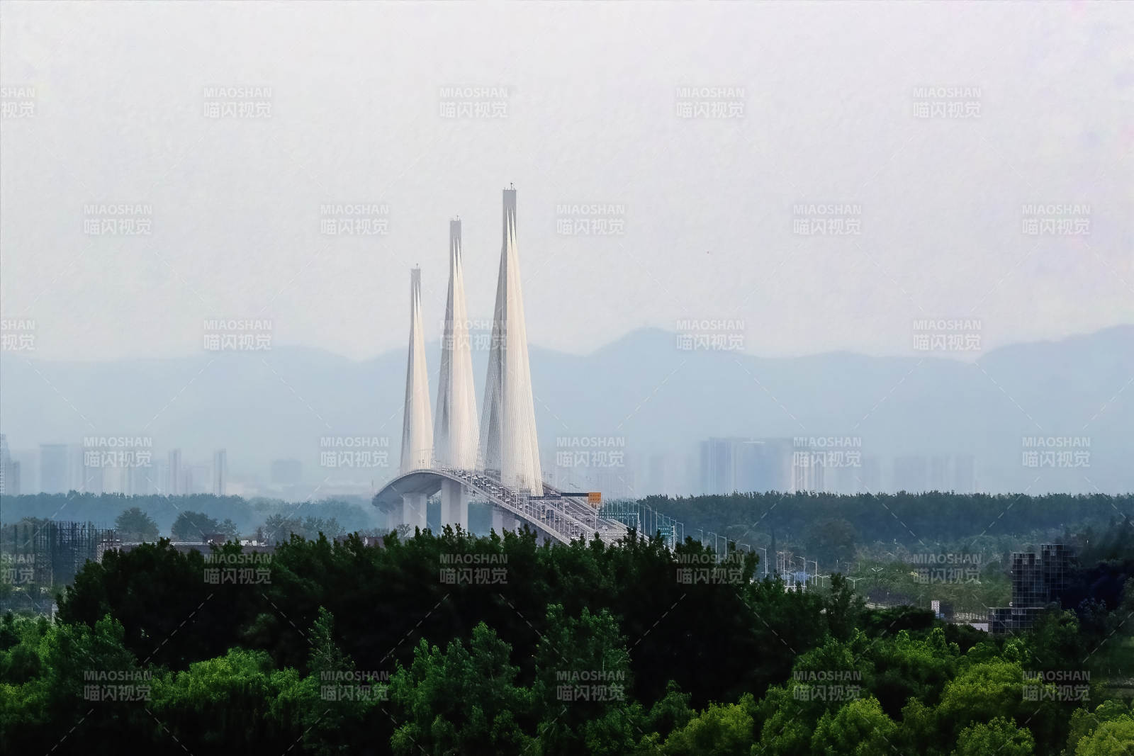 南京長(zhǎng)江五橋遠(yuǎn)景