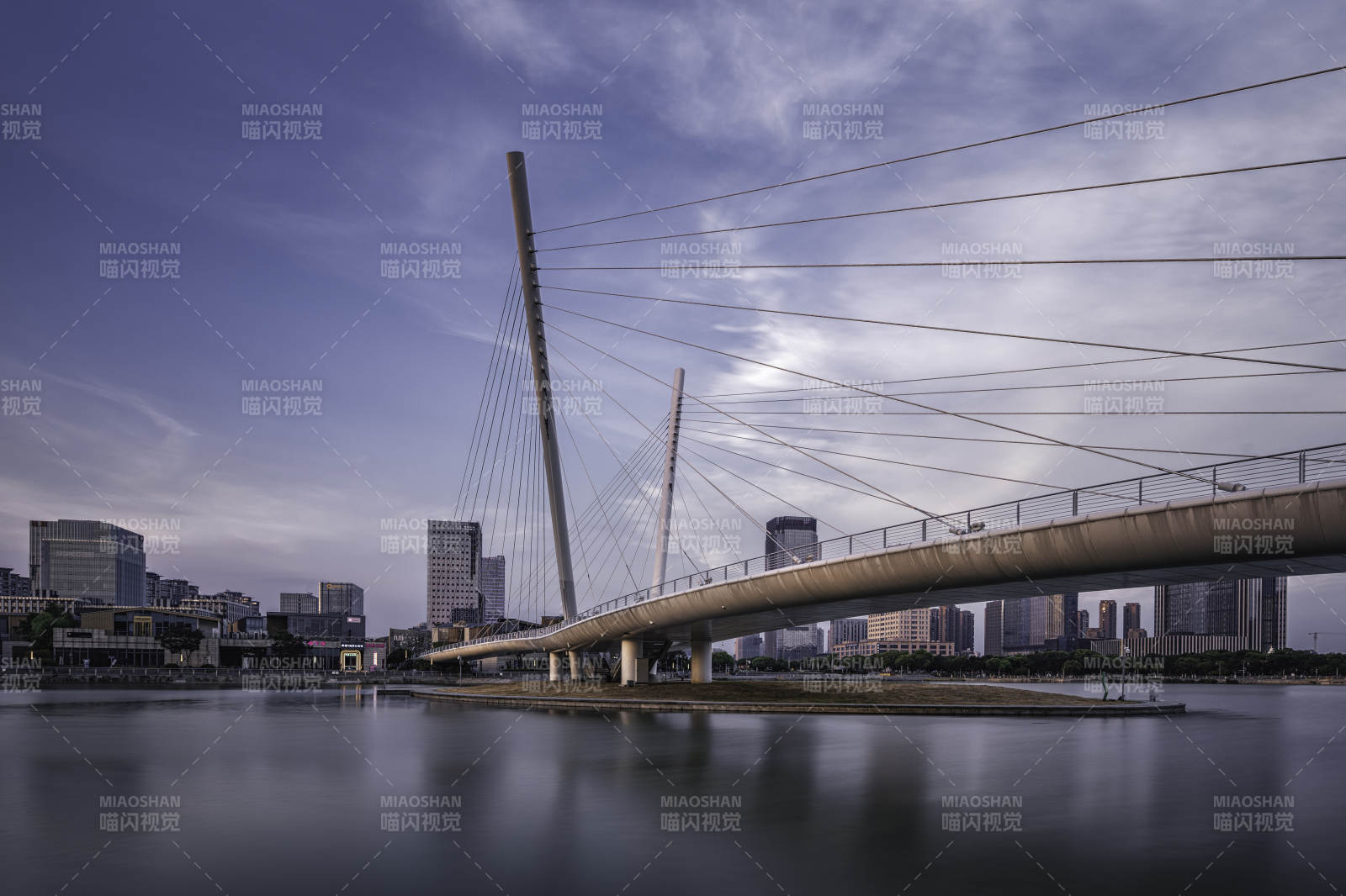 現(xiàn)代斜拉橋美景