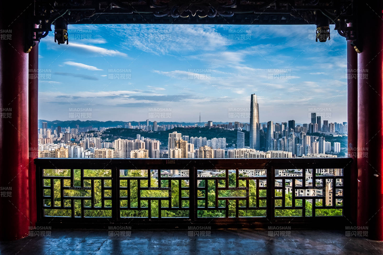 城景如畫（鴻恩閣與陸海國際中心）