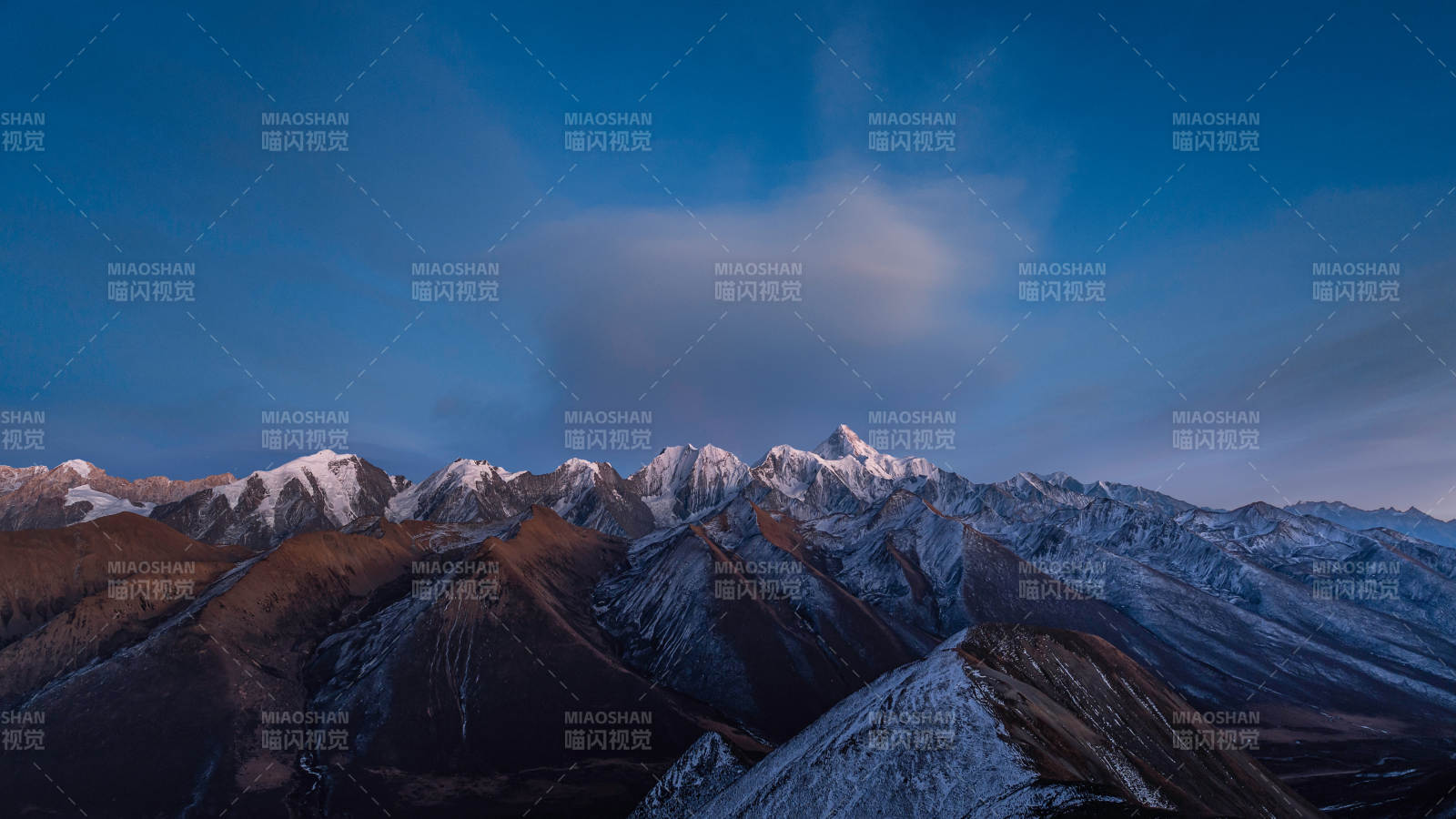 雪山之巔 雅哈埡口 貢嘎山