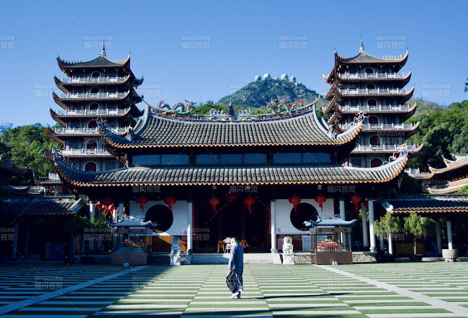 古寺庭院風光