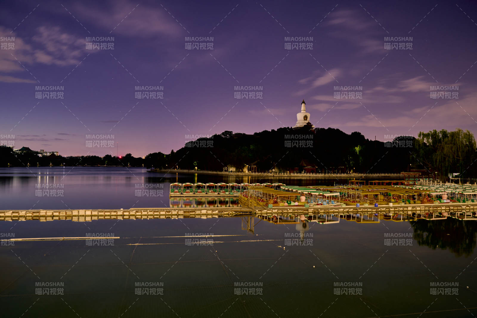 北海公園白塔夜景