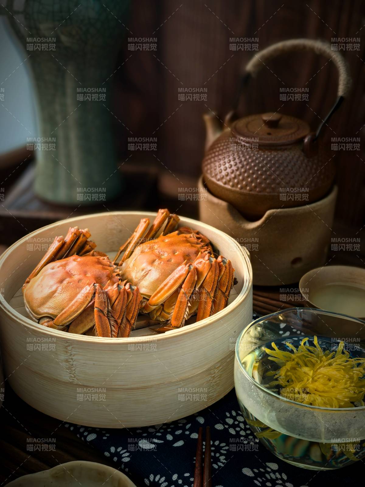 蒸蟹配茶香