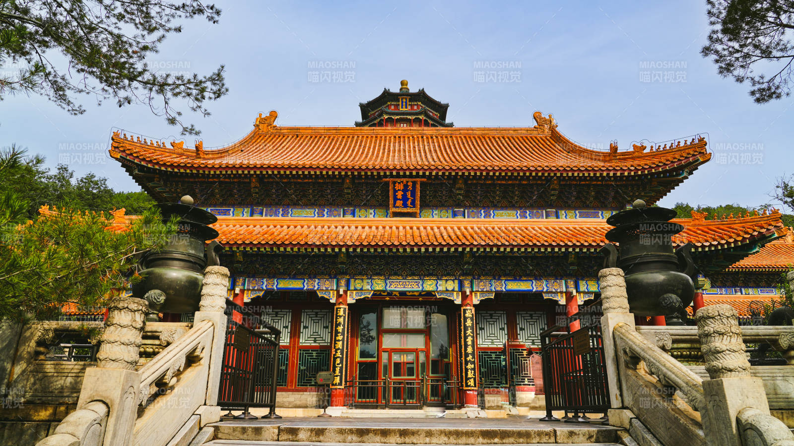 頤和園佛香閣古色古香