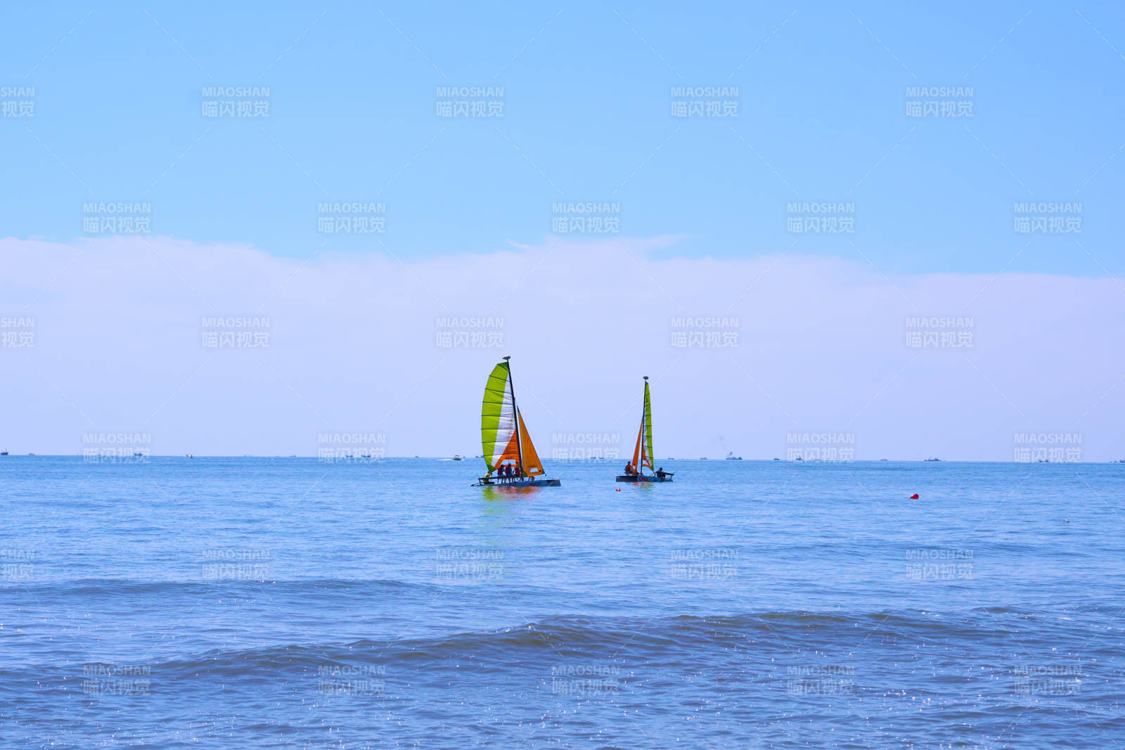 帆船競速海天一色