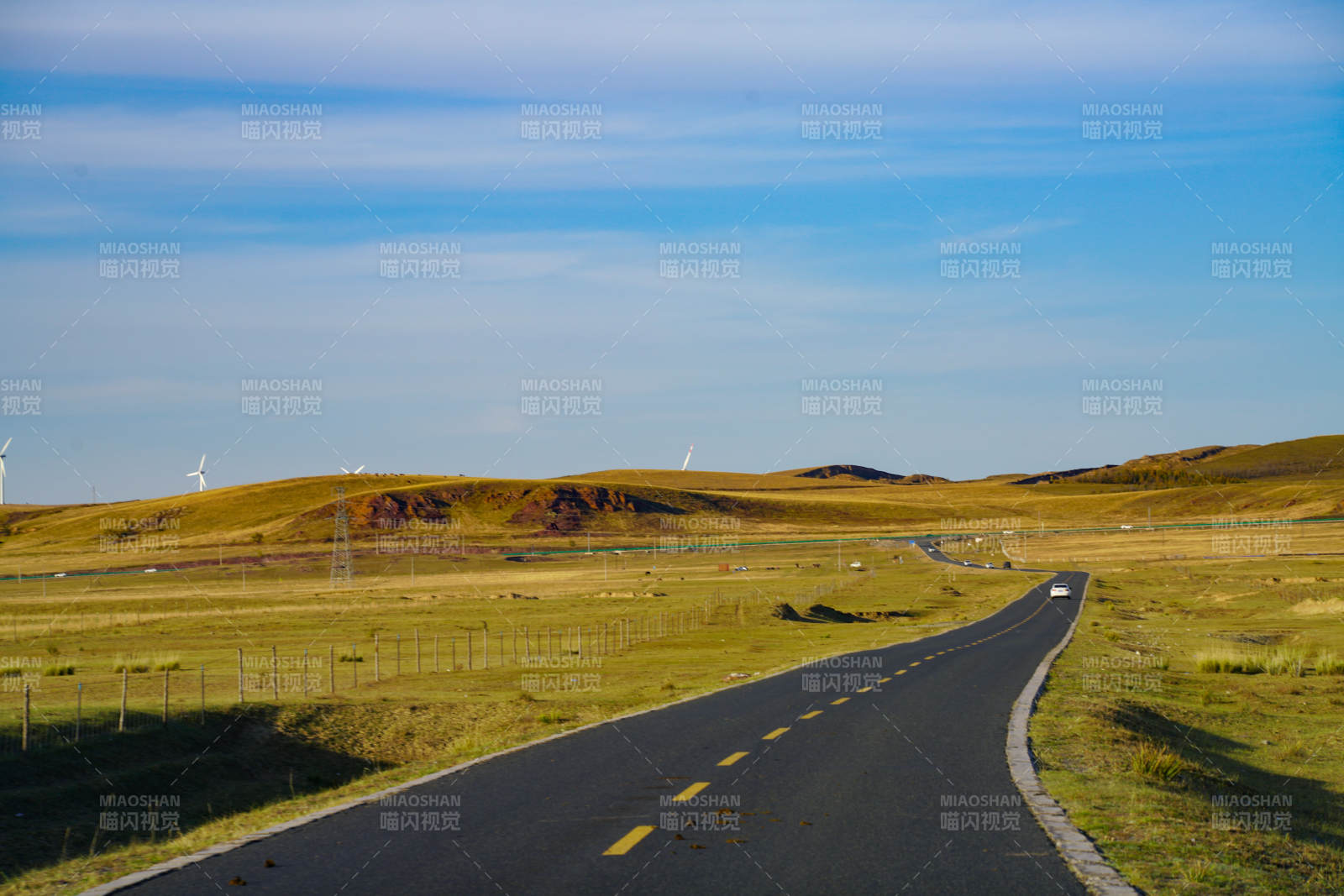 草原公路風光