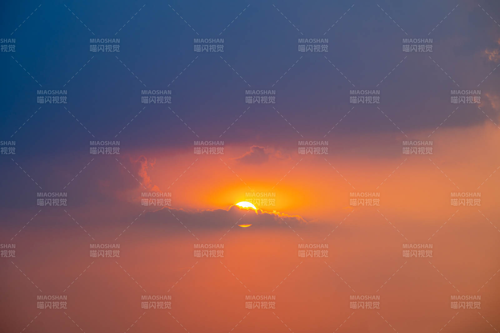 夕陽云海