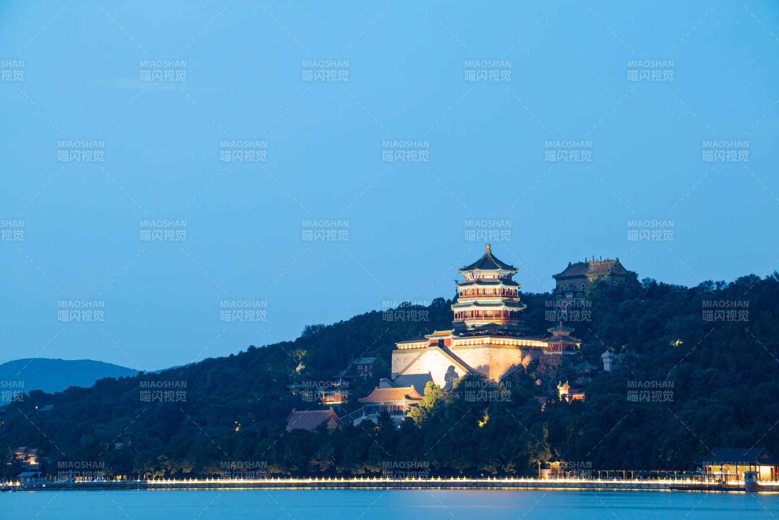 頤和園夜景