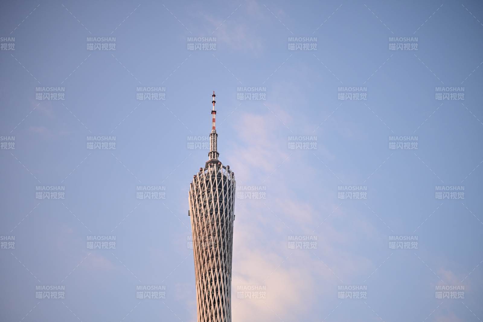 廣州塔仰拍