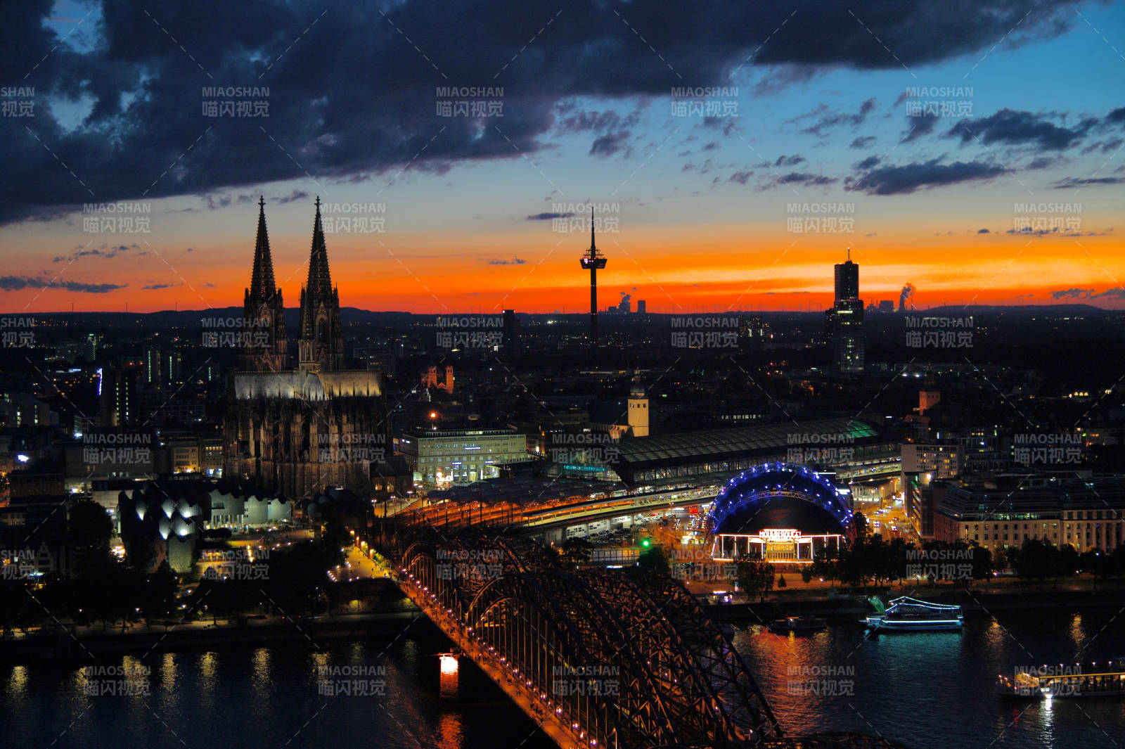 科隆夜景璀璨夺目