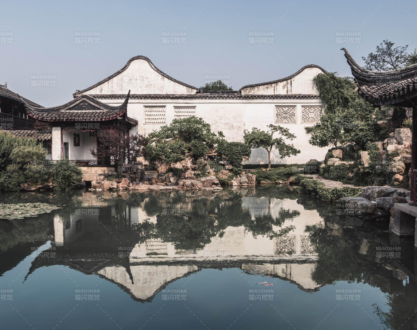 蘇州園林留園湖面