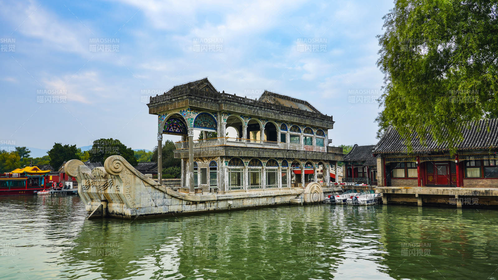 頤和園石舫風光