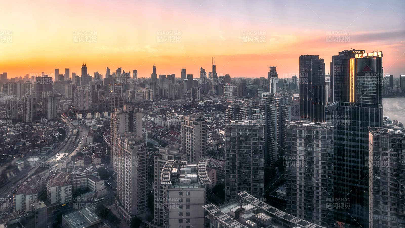 上海黄浦城市黄昏美景