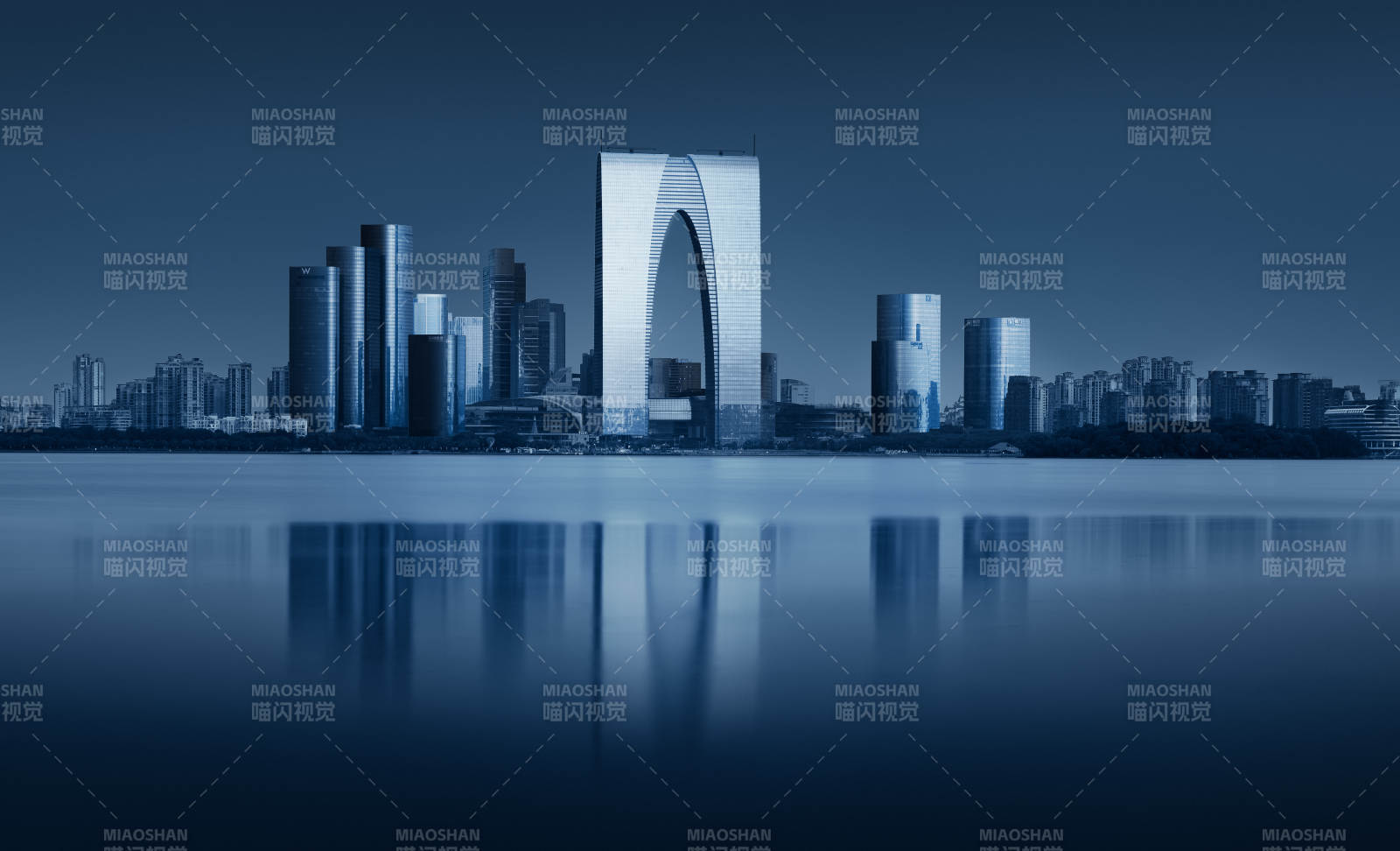 蘇州城市夜景倒影