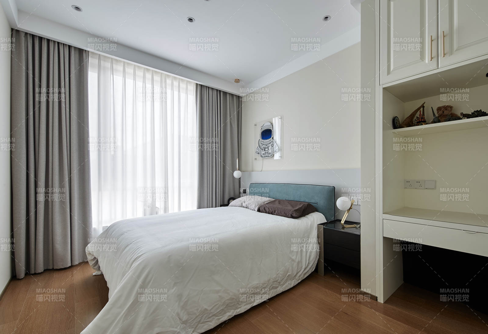 現(xiàn)代簡(jiǎn)約臥室設(shè)計(jì)