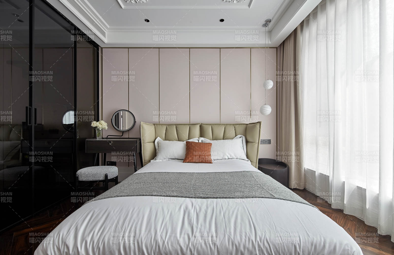 現(xiàn)代簡(jiǎn)約臥室設(shè)計(jì)