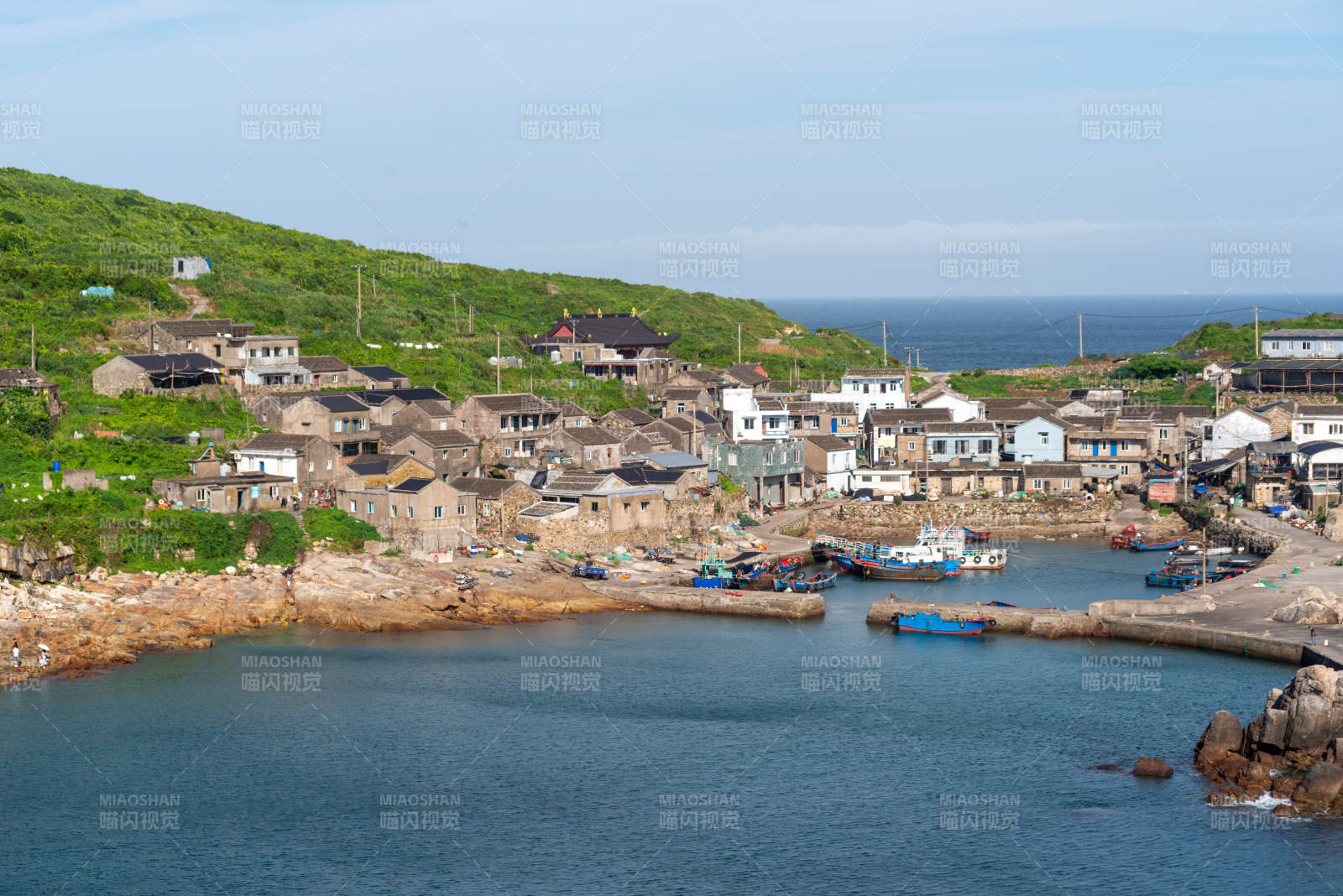 渔山岛渔村港湾风光