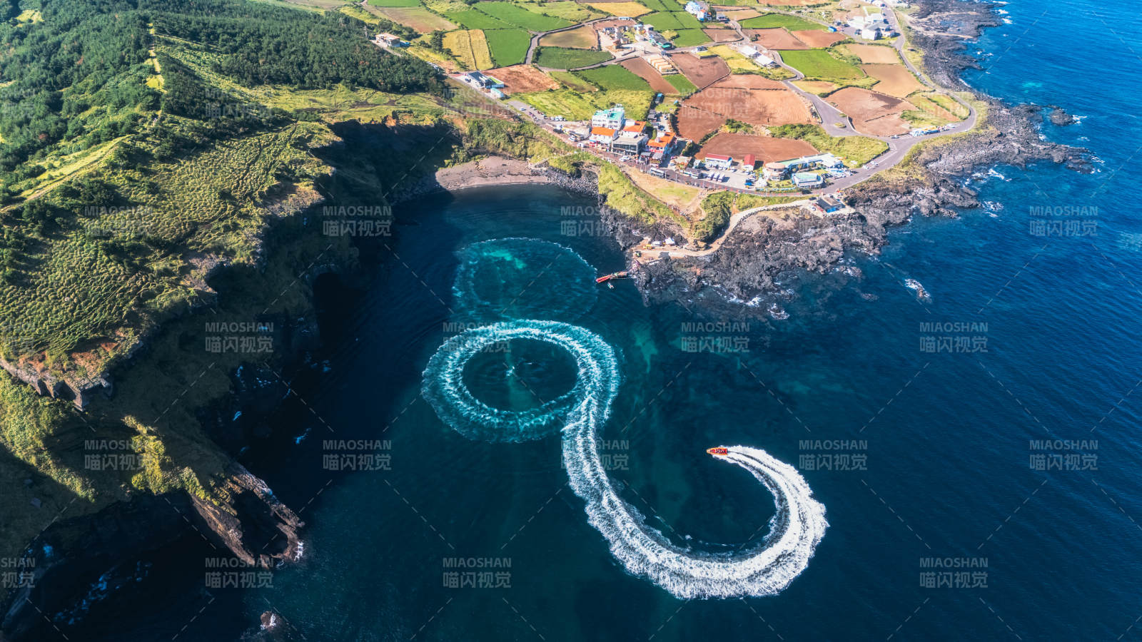 济州岛牛岛牛头峰鸟瞰快艇