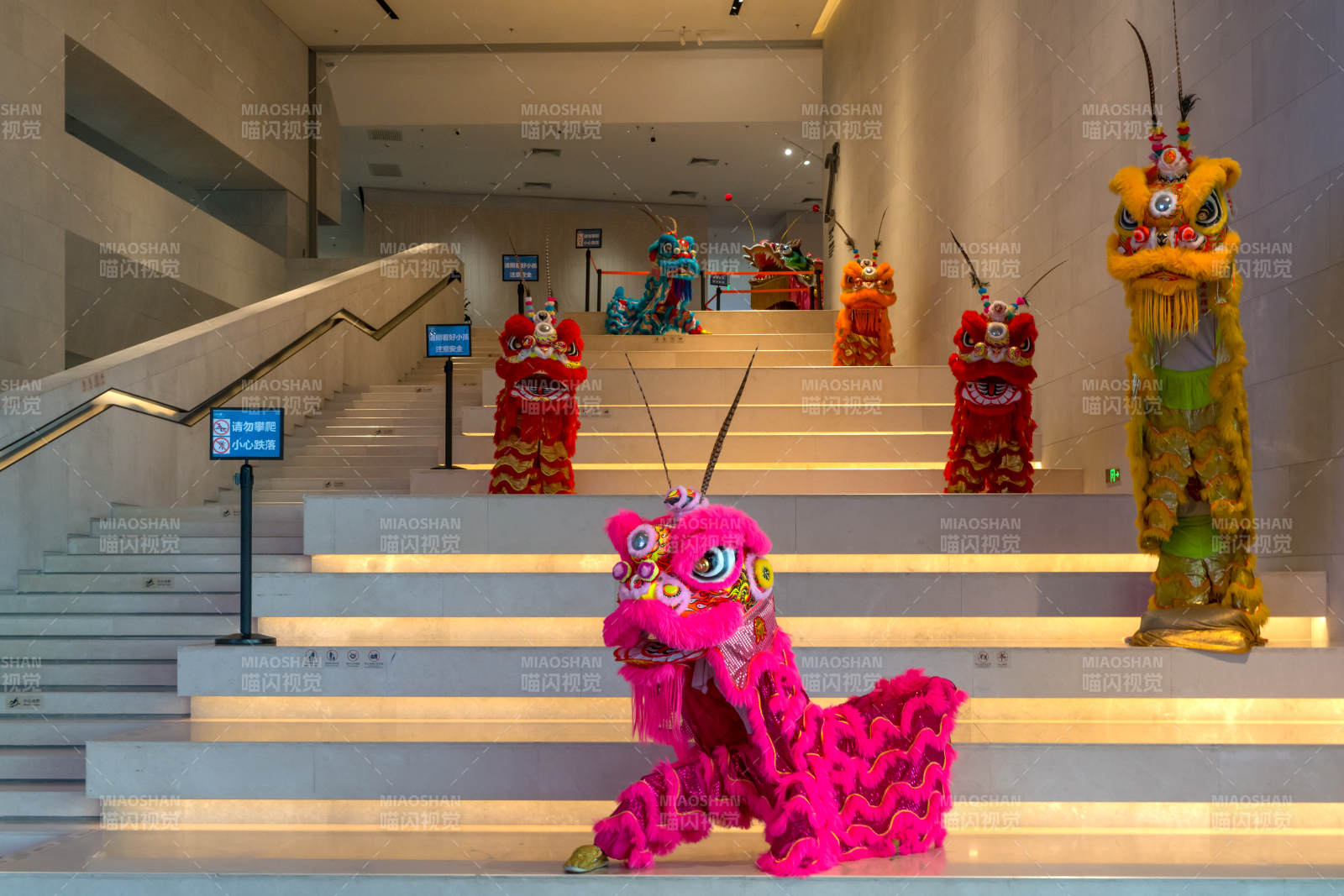 廣州白鵝潭大灣區藝術中心傳統醒獅舞獅展示