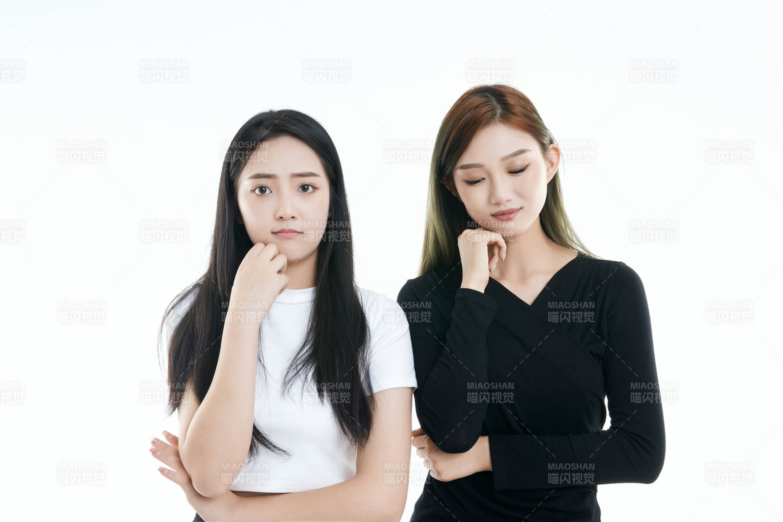 可愛的亞洲閨蜜少女