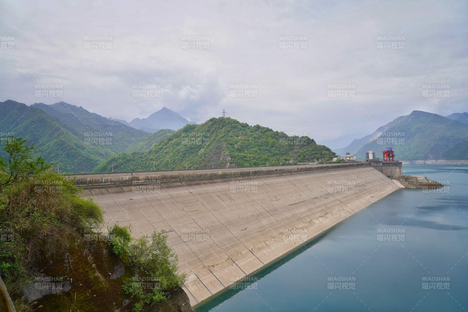 紫坪鋪水庫風景