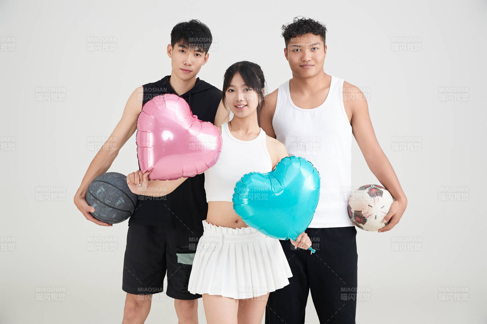 足球 籃球運動員以及拉拉隊長形象