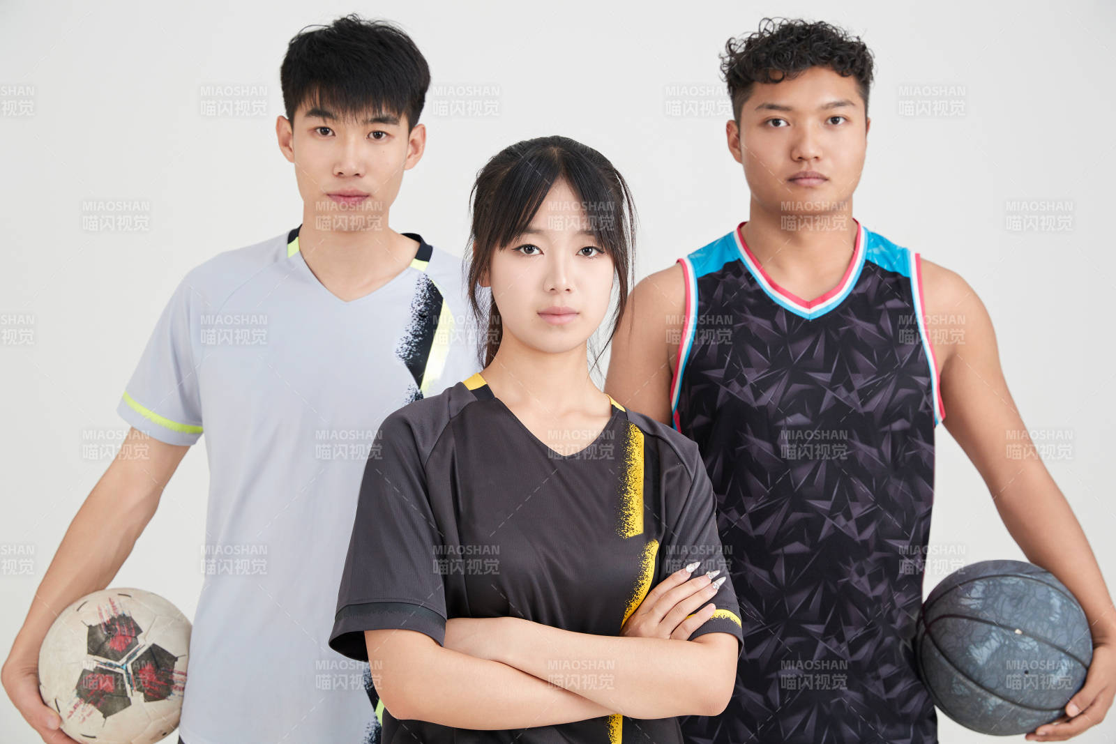 足球 籃球運動員以及拉拉隊長形象