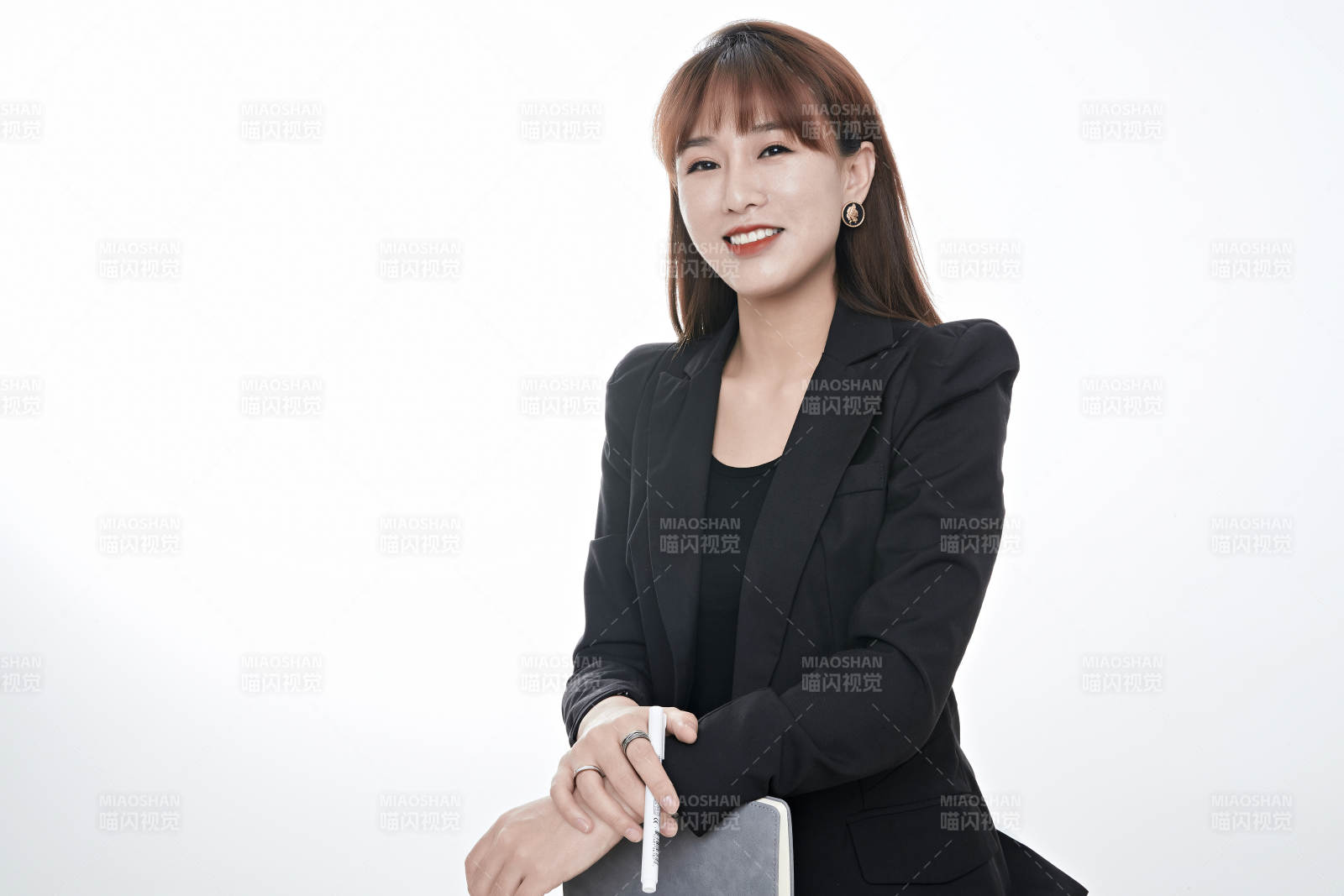 亚洲职业女性文员公关