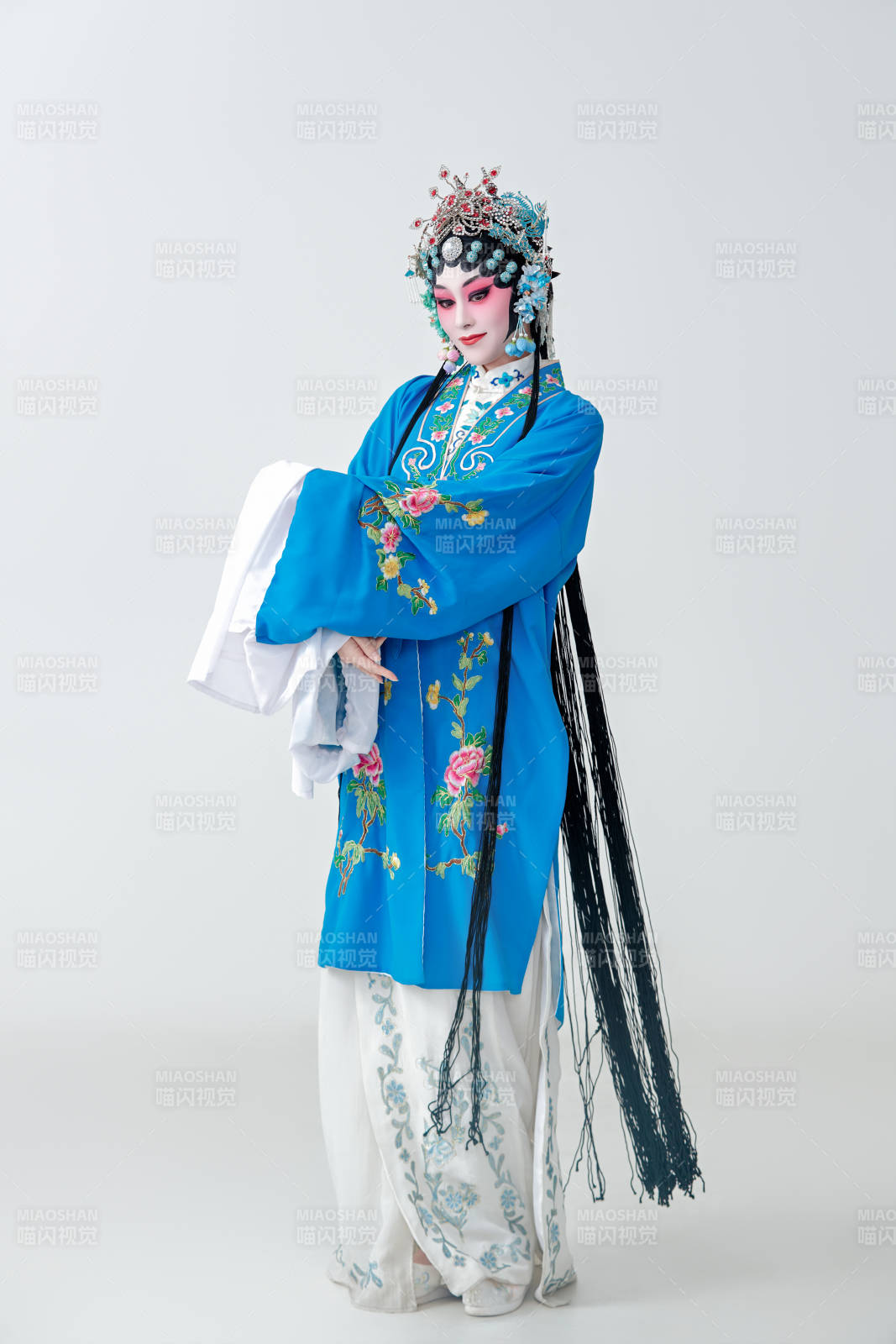 國粹戲曲京劇昆曲青衣旦角形象的女性演員