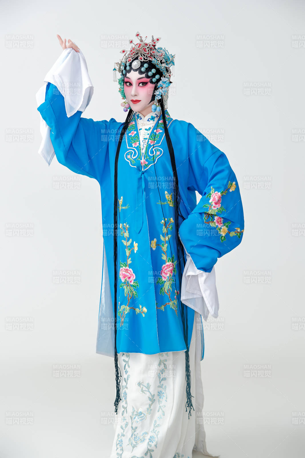 国粹戏曲京剧昆曲青衣旦角形象的女性演员