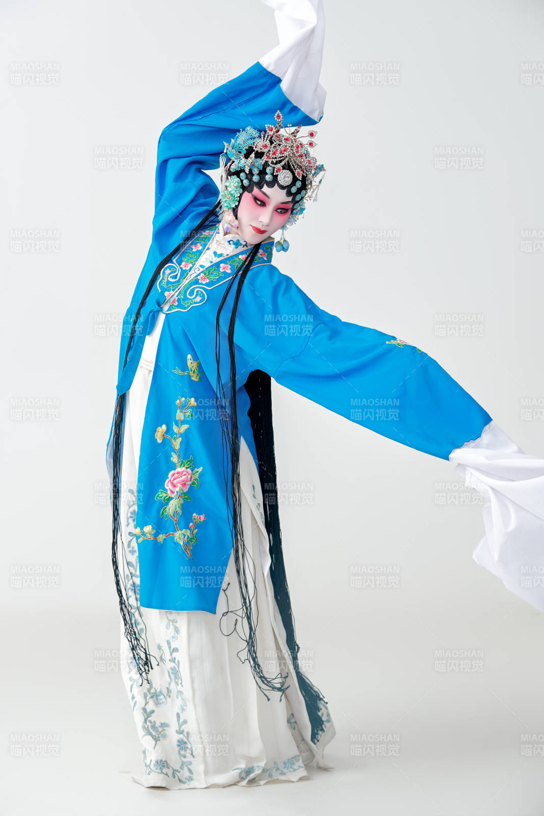 國粹戲曲京劇昆曲青衣旦角形象的女性演員